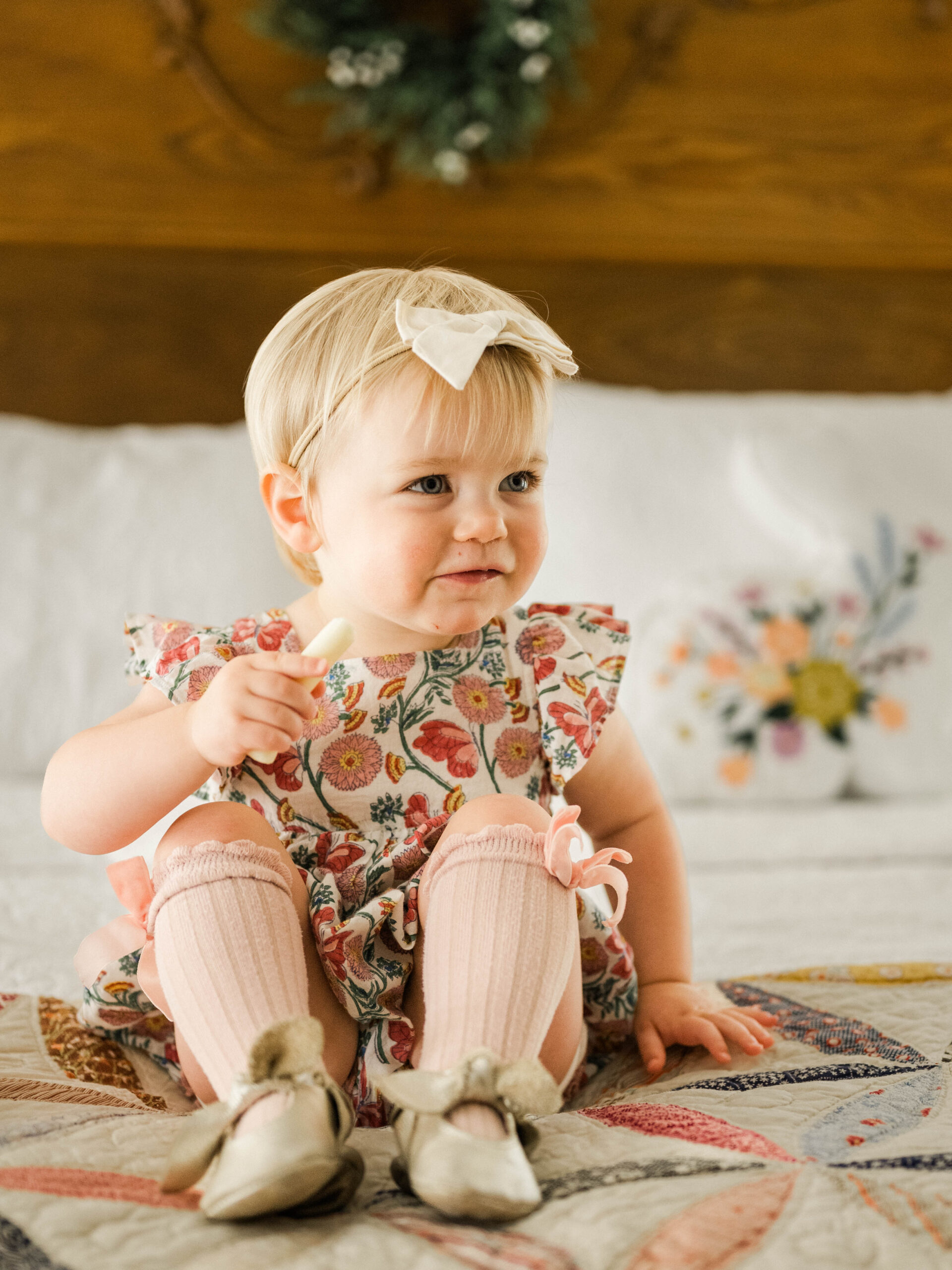 Carlson_family_yellow_house-9398